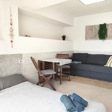 Sunland Apartment La Pineda